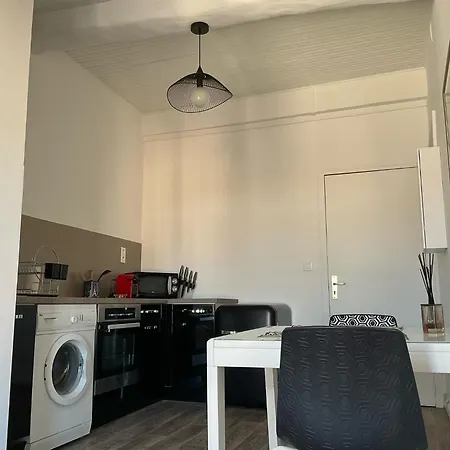 T2 Confort Centre * Ajaccio (Corsica)